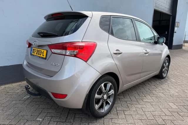 Hyundai ix20 (2016) thumbnail 6