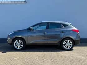 Hyundai ix35 (2011) thumbnail 2