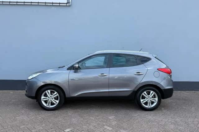 Hyundai ix35 (2014) thumbnail 2