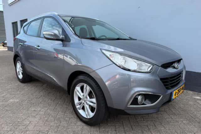 Hyundai ix35 (2014) thumbnail 4