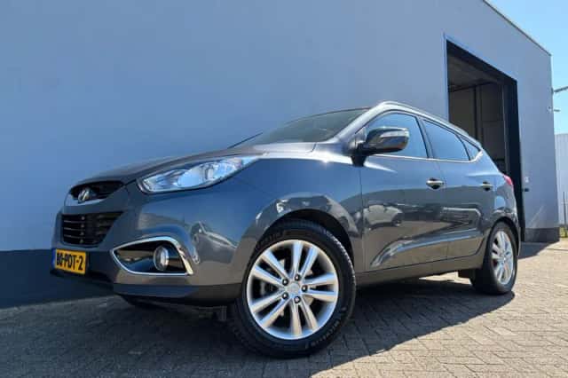 Hyundai ix35 (2011) thumbnail 1