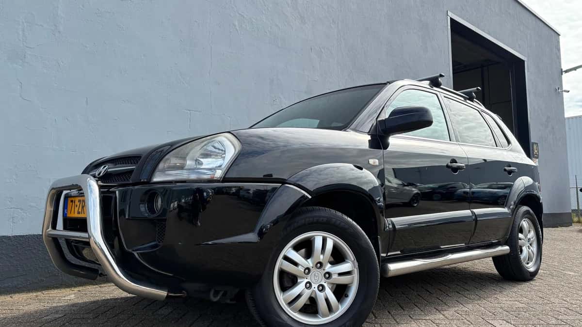 Hyundai Tucson (2008) — foto 1