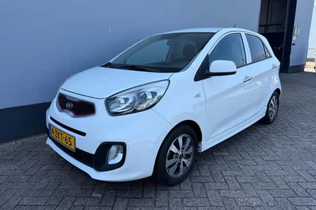 Kia Picanto (2015) thumbnail 1
