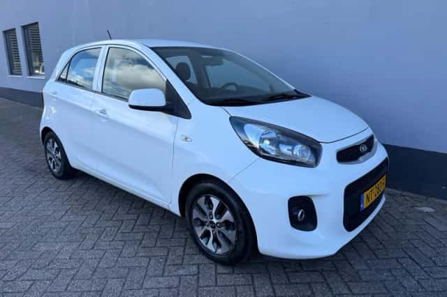Kia Picanto (2017) thumbnail 4