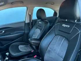 Kia Rio (2016) thumbnail 7