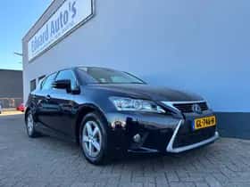 Lexus CT (2015) thumbnail 4