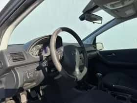 Mercedes-Benz A-Klasse (2010) thumbnail 9