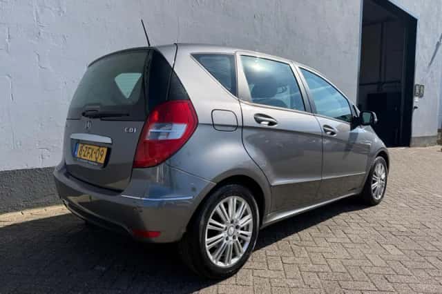 Mercedes-Benz A-Klasse (2010) thumbnail 6