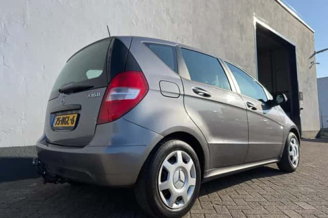 Mercedes-Benz A-Klasse (2010) thumbnail 6