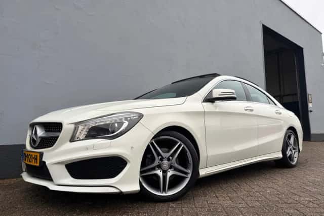 Mercedes-Benz CLA-Klasse (2016) thumbnail 1