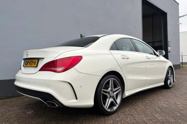 Mercedes-Benz CLA-Klasse (2016) thumbnail 6