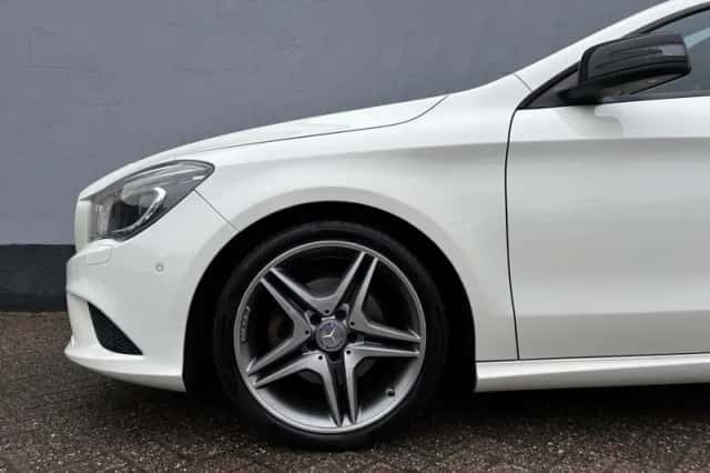 Mercedes-Benz CLA-Klasse (2015) thumbnail 3