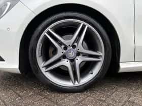 Mercedes-Benz CLA-Klasse (2015) thumbnail 4