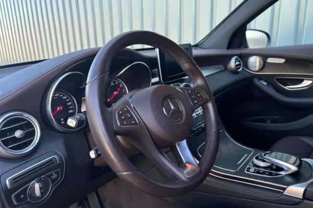 Mercedes-Benz GLC-Klasse (2017) thumbnail 9