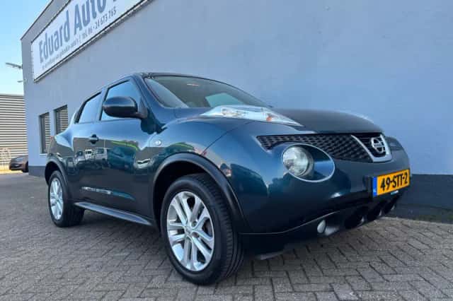 Nissan Juke (2011) thumbnail 4