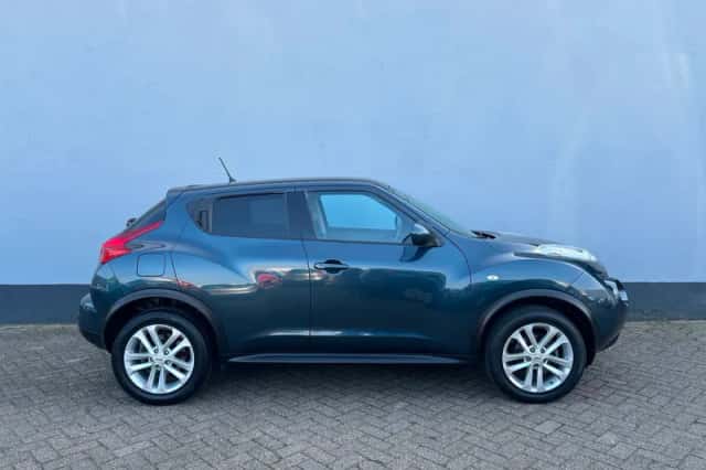 Nissan Juke (2011) thumbnail 5