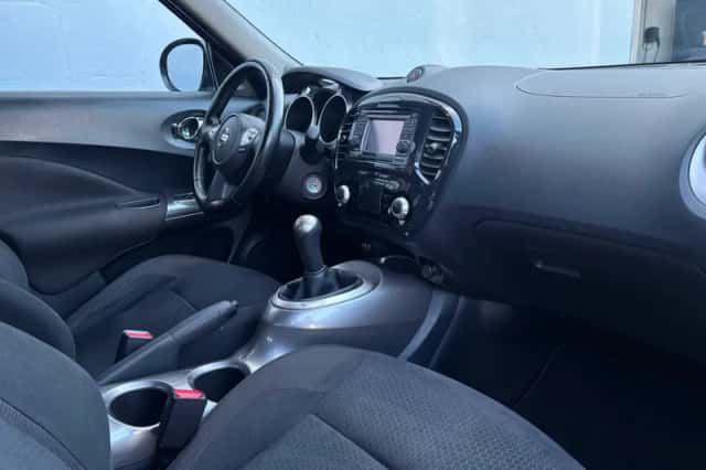Nissan Juke (2011) thumbnail 10