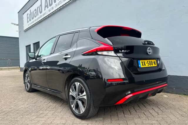 Nissan Leaf (2019) thumbnail 3