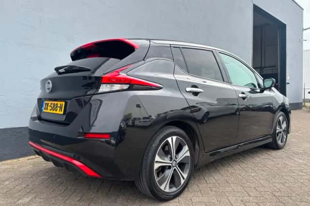 Nissan Leaf (2019) thumbnail 6