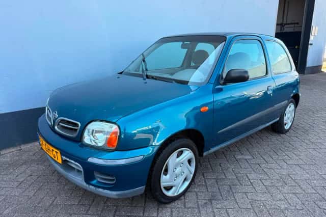 Nissan Micra (2000) thumbnail 1