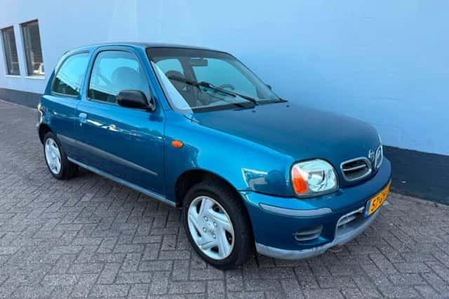 Nissan Micra (2000) thumbnail 4