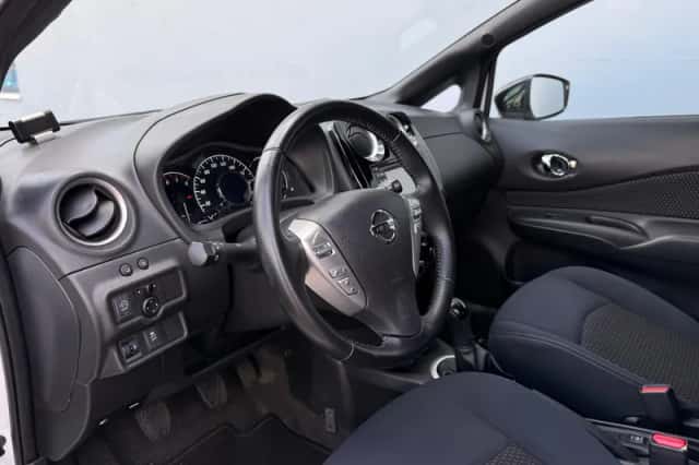 Nissan Note (2016) thumbnail 9