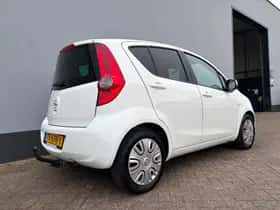 Opel Agila (2013) thumbnail 6