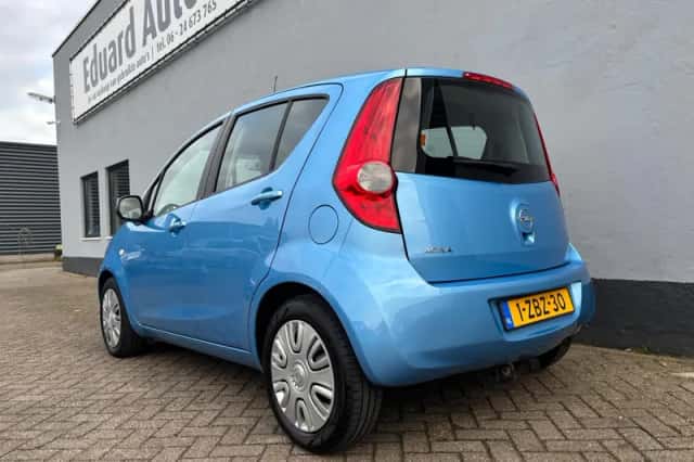 Opel Agila (2014) thumbnail 3