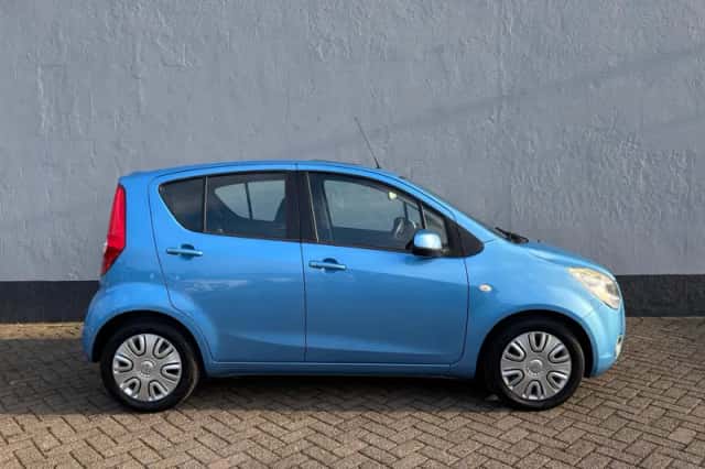Opel Agila (2014) thumbnail 5