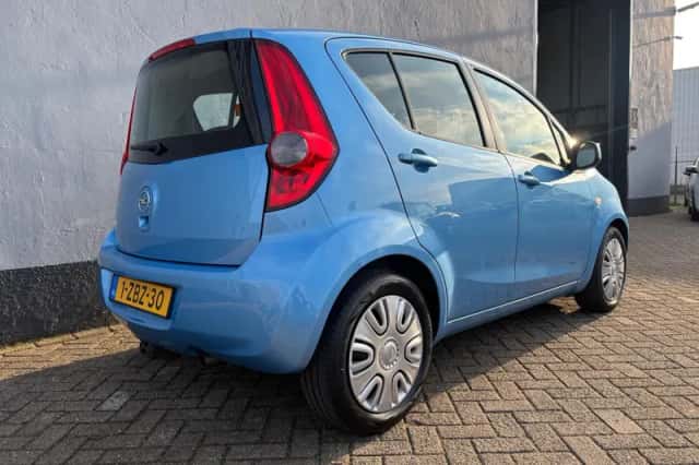 Opel Agila (2014) thumbnail 6