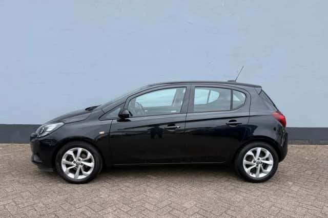 Opel Corsa (2015) thumbnail 2