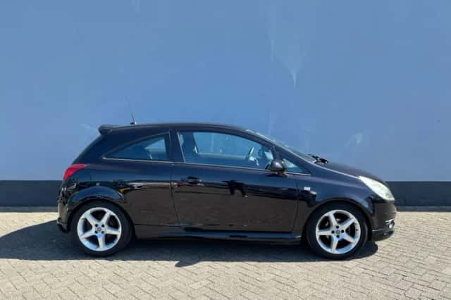 Opel Corsa (2008) thumbnail 5
