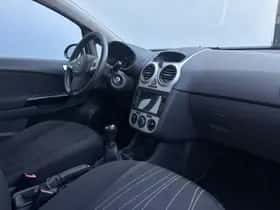 Opel Corsa (2009) thumbnail 10