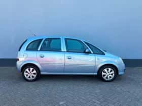 Opel Meriva (2008) thumbnail 5