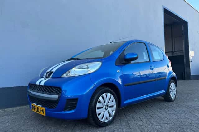 Peugeot 107 (2009) thumbnail 1