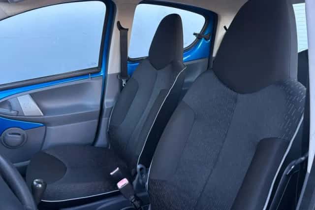 Peugeot 107 (2009) thumbnail 7