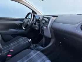 Peugeot 108 (2018) thumbnail 10