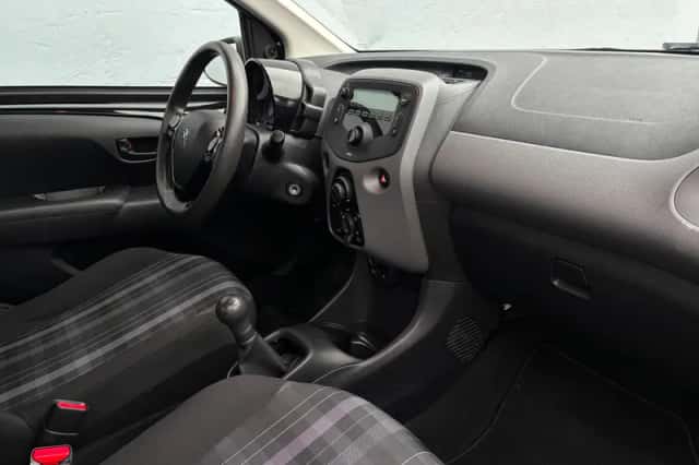 Peugeot 108 (2018) thumbnail 10