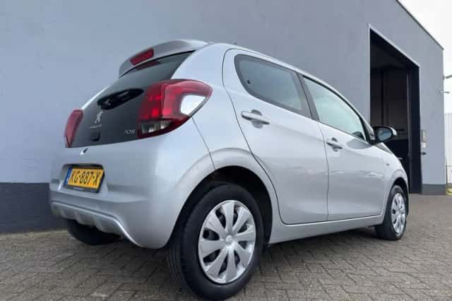 Peugeot 108 (2016) thumbnail 6