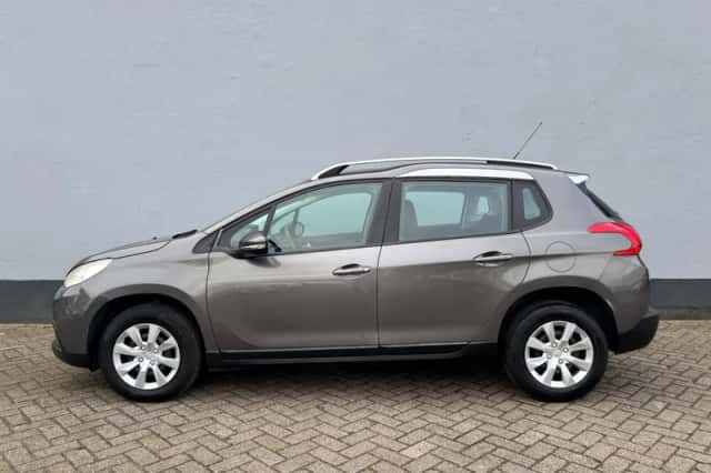 Peugeot 2008 (2013) thumbnail 2