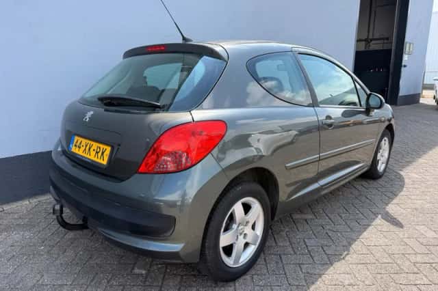 Peugeot 207 (2007) thumbnail 6