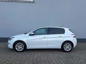 Peugeot 308 (2016) thumbnail 2