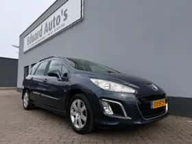 Peugeot 308 (2011) thumbnail 4