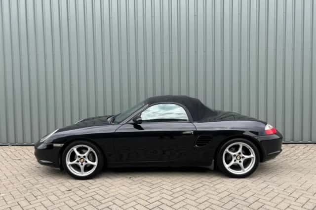 Porsche Boxster (2004) thumbnail 9