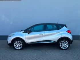 Renault Captur (2014) thumbnail 2
