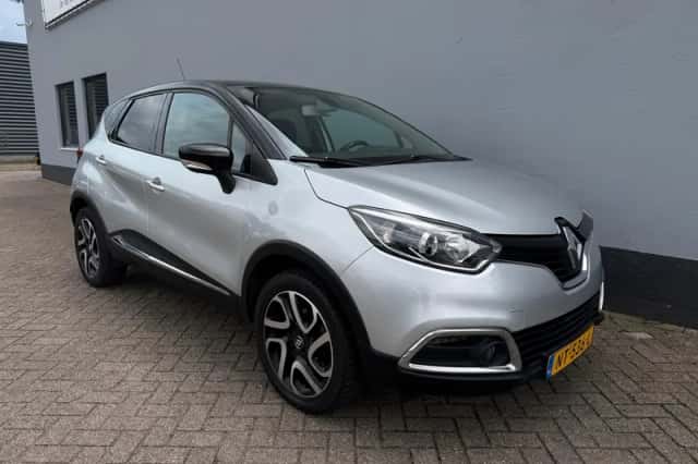 Renault Captur (2017) thumbnail 4
