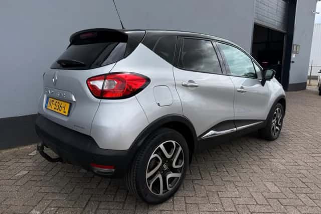 Renault Captur (2017) thumbnail 6