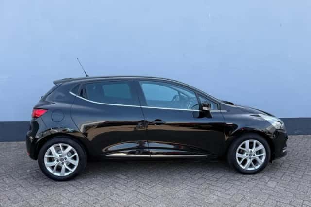 Renault Clio (2018) thumbnail 5
