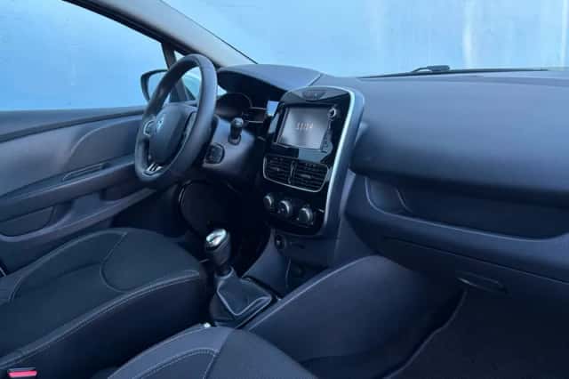 Renault Clio (2017) thumbnail 7