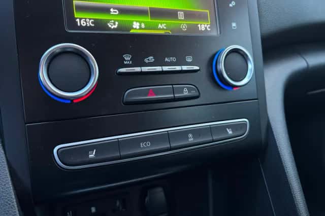 Renault Mégane (2018) thumbnail 12